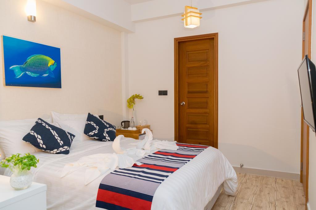 Hotel The Orca Hulhumale Esterno foto