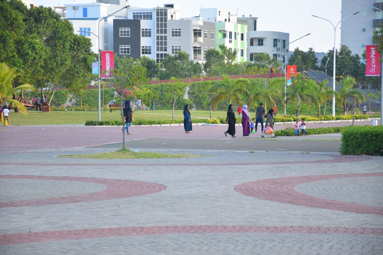 Hotel The Orca Hulhumale Esterno foto